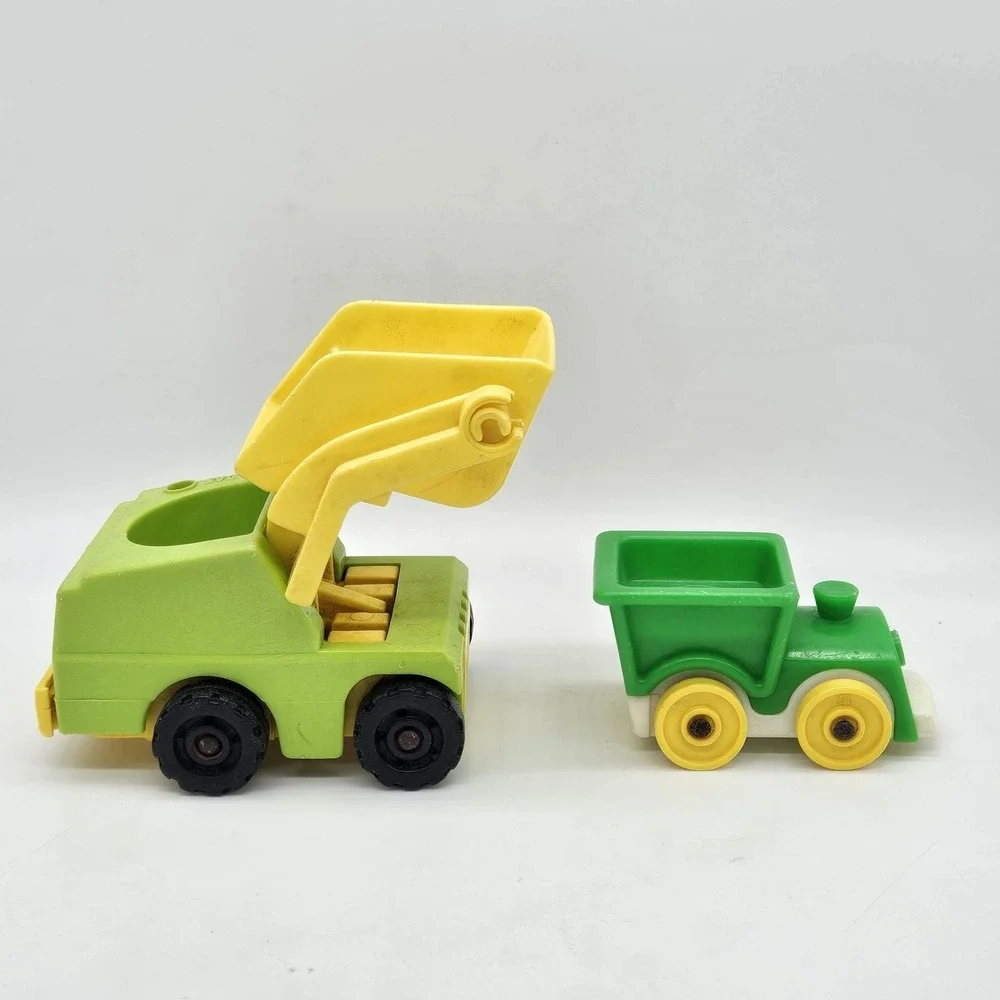 Vintage Fisher-Price Little People Construction Dump Truck & Train Car Lot
